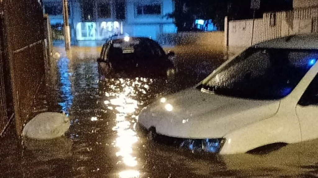 Itapema mantém estado de alerta por conta de fortes chuvas