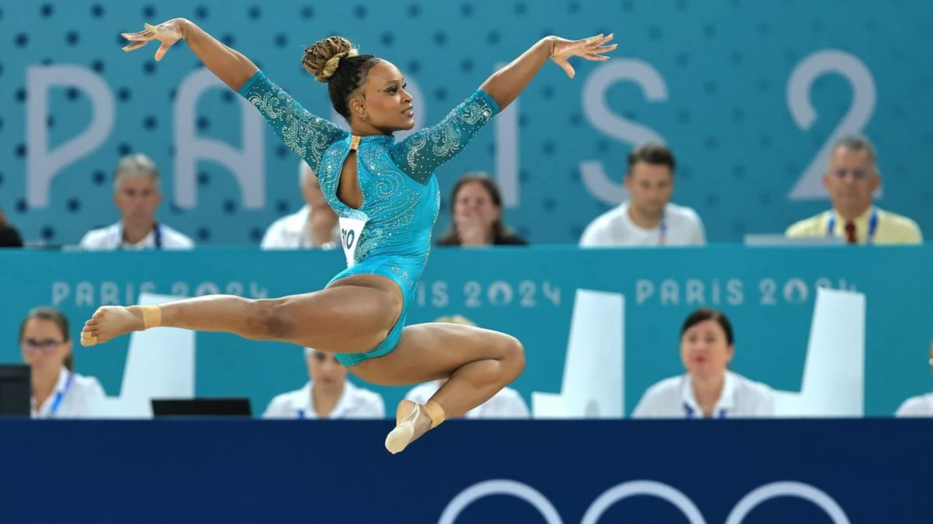 Rebeca Andrade faz história com ouro no solo nas Olimpíadas de Paris 2024