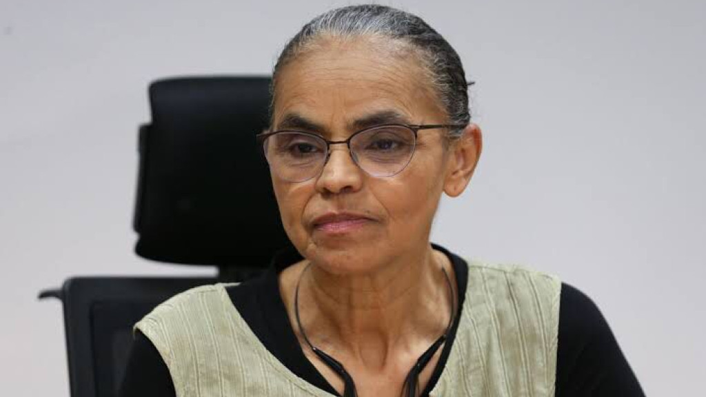 Ministra do Meio Ambiente Marina Silva testa positivo para Covid-19 e é internada