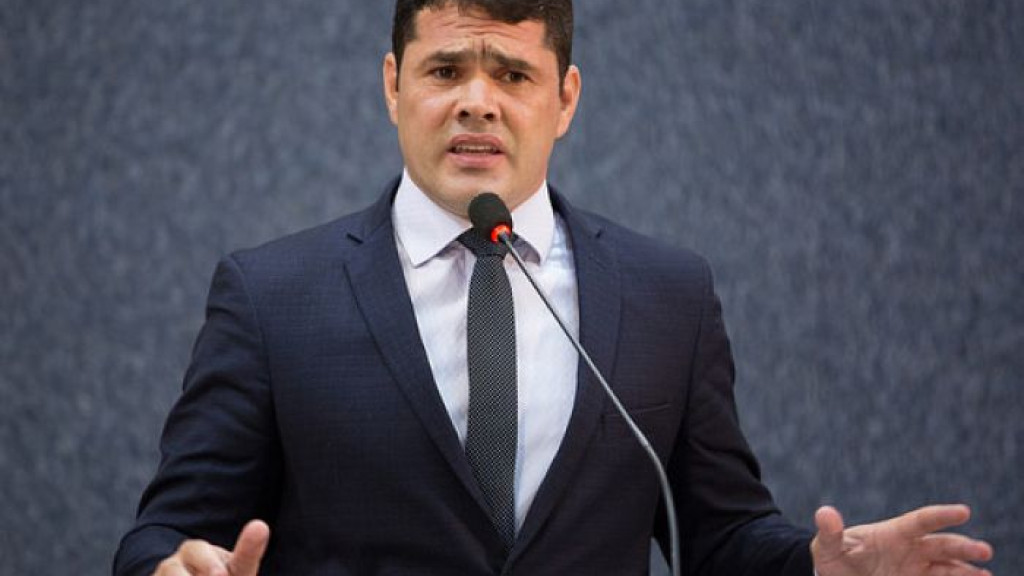 Robison Coelho é eleito prefeito de Itajaí