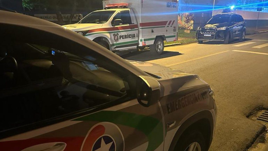 Travesti é brutalmente assassinada dentro de casa em Itajaí