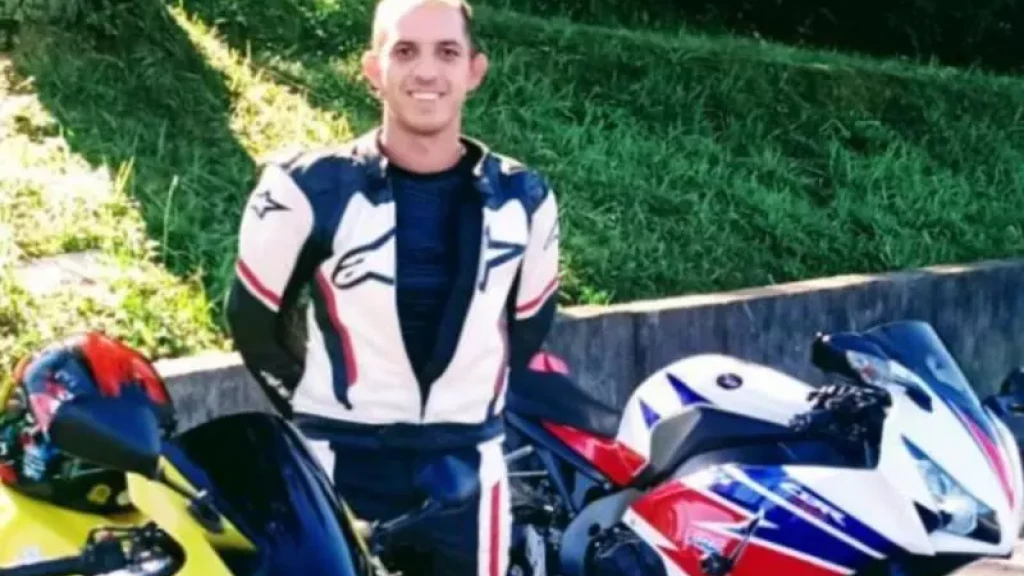 Motociclista morre em gravíssimo acidente em Joinville