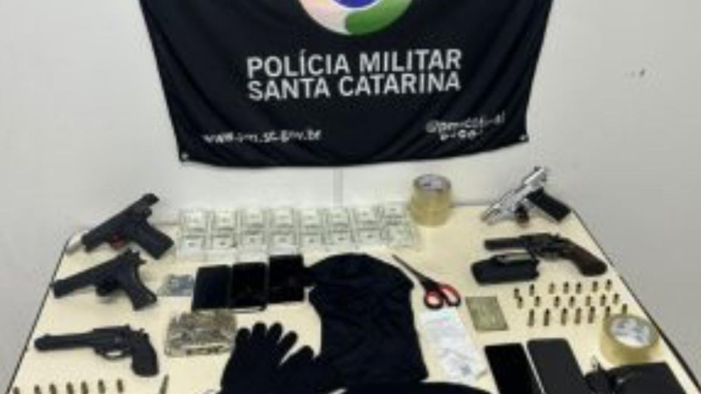 Polícia intercepta quadrilha armada e impede assalto milionário em SC