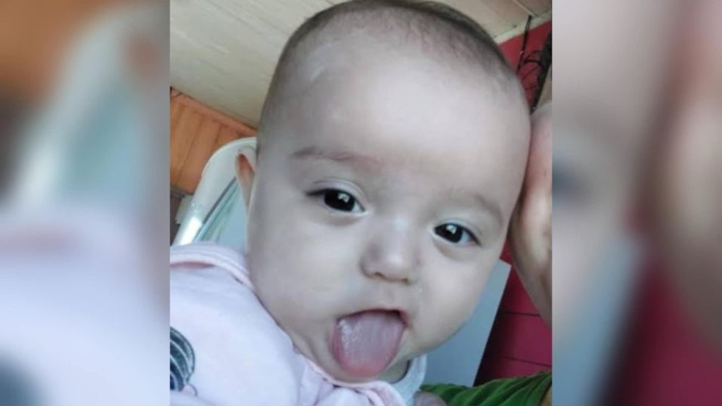 Mãe confirma morte de bebê de 6 meses que caiu na água em Canoas