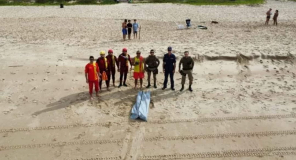 Corpo de homem é encontrado na praia Brava em Itajaí
