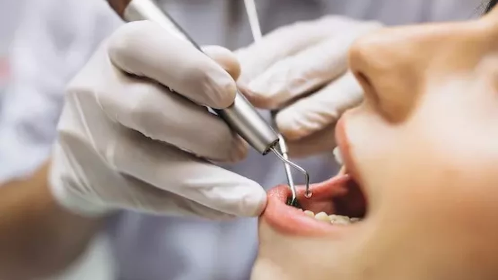 Paciente será indenizada após extração de dente mal feita em Balneário Camboriú