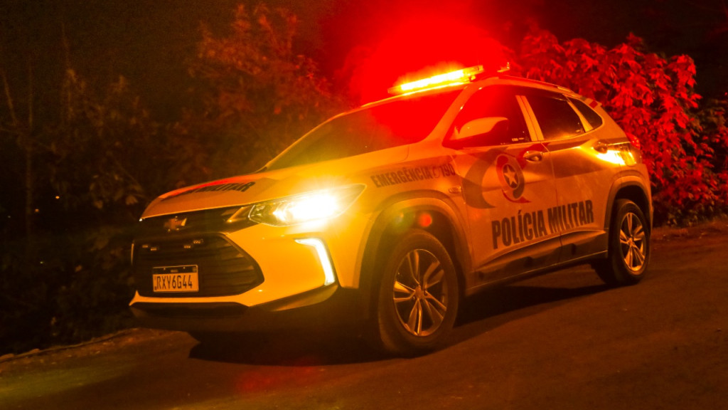 Motorista é vítima de sequestro relâmpago e extorsão em Porto Belo