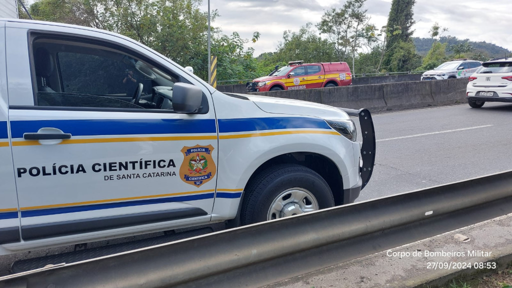 Corpo em decomposição é encontrado por moradores no Rio Itajaí-Açu