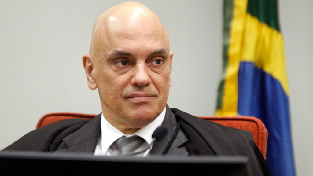 Moraes manda PF ouvir 8 militares do GSI neste domingo