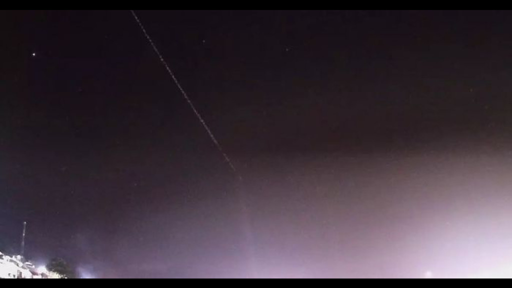 Espetáculo: Chuva de meteoros ilumina céu de SC