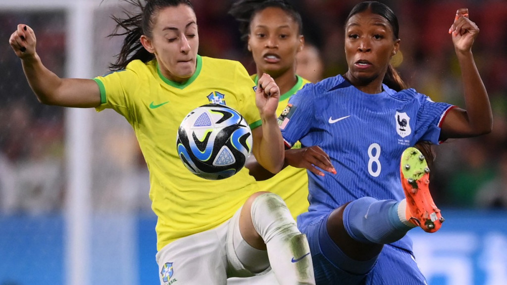 Brasil empata com a Jamaica e é eliminado da Copa do Mundo feminina de futebol