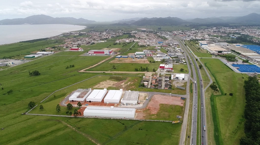 Grupo Inusiart abre vagas para a maior fábrica de móveis da região
