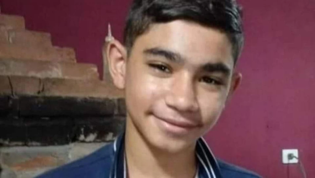 Menino de 13 anos é espancado até a morte em escola do Paraná