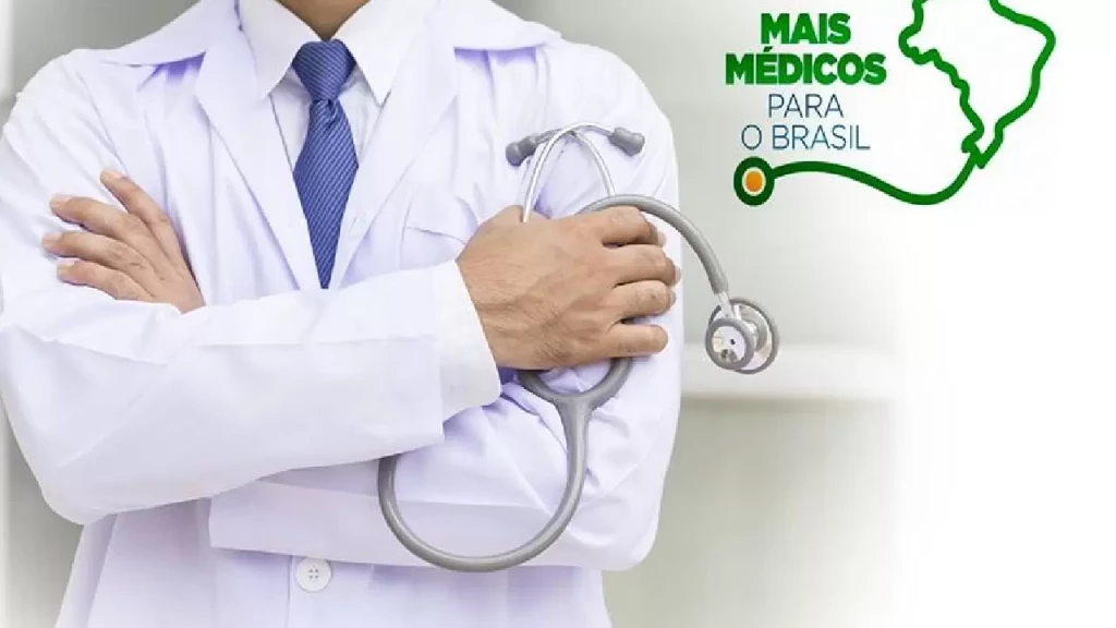 Itajaí recebe 12 profissionais do Programa Mais Médicos