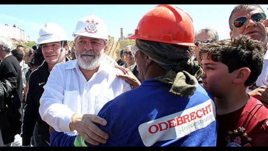Petrobras abre as portas e Odebrecht volta a participar de contratos