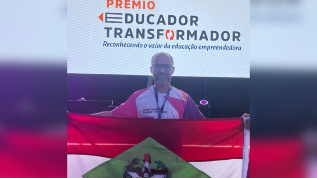 Professor de Florianópolis é premiado por projeto inovador com ondas cerebrais