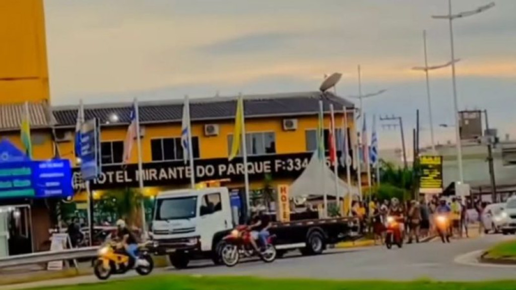 Operação de fiscalização aplica mais de 600 multas durante o Motocarrero em Penha