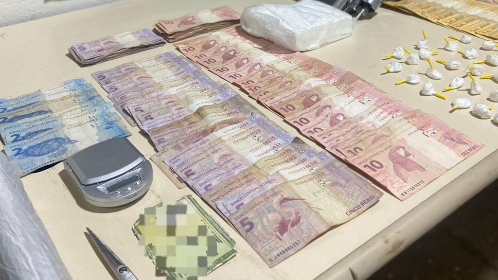 Criminoso é flagrado com grande quantidade de cocaína em Balneário Camboriú