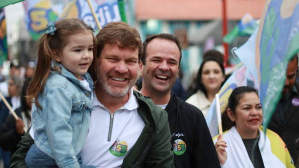 Liba Fronza é reeleito com 81,58% dos votos em Navegantes