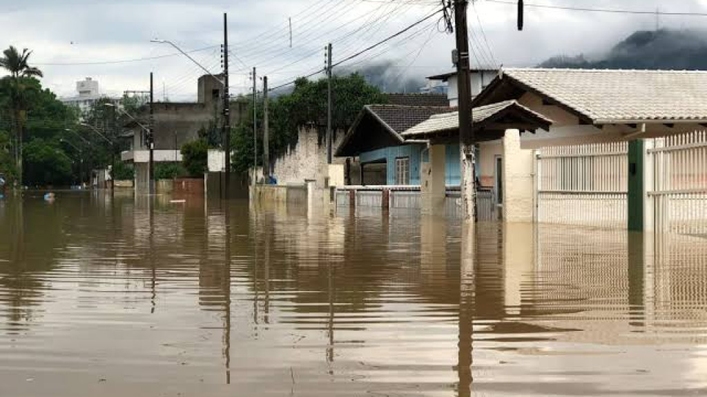Alto Vale do Itajaí é a região mais impactada pelas chuvas, segundo bombeiros