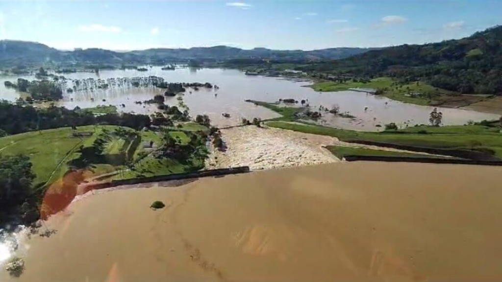 URGENTE: Defesa Civil fecha comportas da barragem e Taió tem toque de recolher