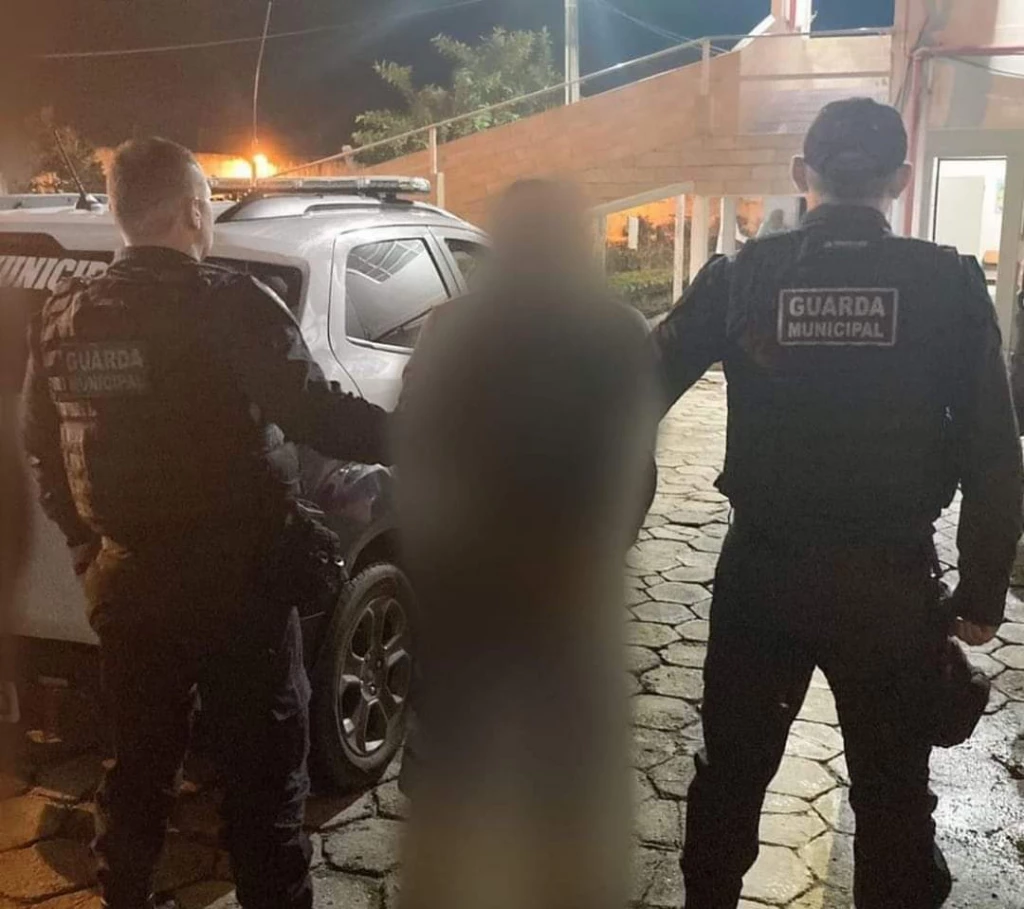 Foragido do Paraná é preso pela GM em Porto Belo