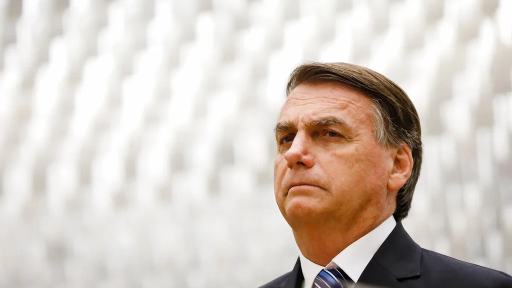 Brasileiros doaram R$ 17,2 milhões em Pix para Bolsonaro em 2023