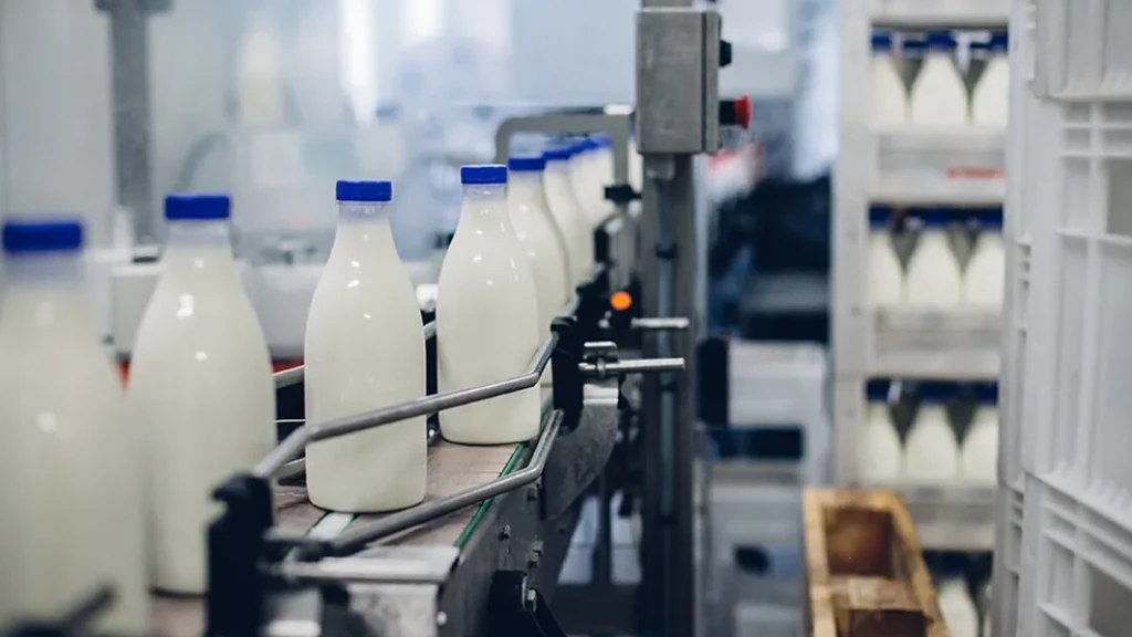 Crise do leite tira milhares de produtores da atividade em Santa Catarina