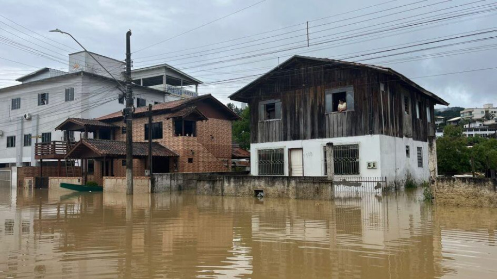 URGENTE: Rio do Sul deve enfrentar enchente histórica na cidade
