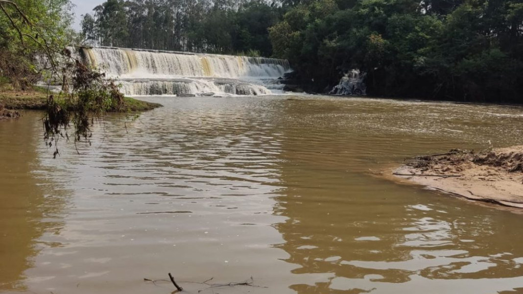 Estudante morre afogado durante visita em represa de SC