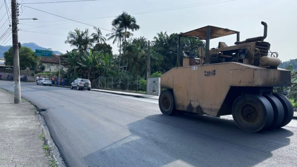 Dia de trabalho termina em tragédia durante pavimentação de rua