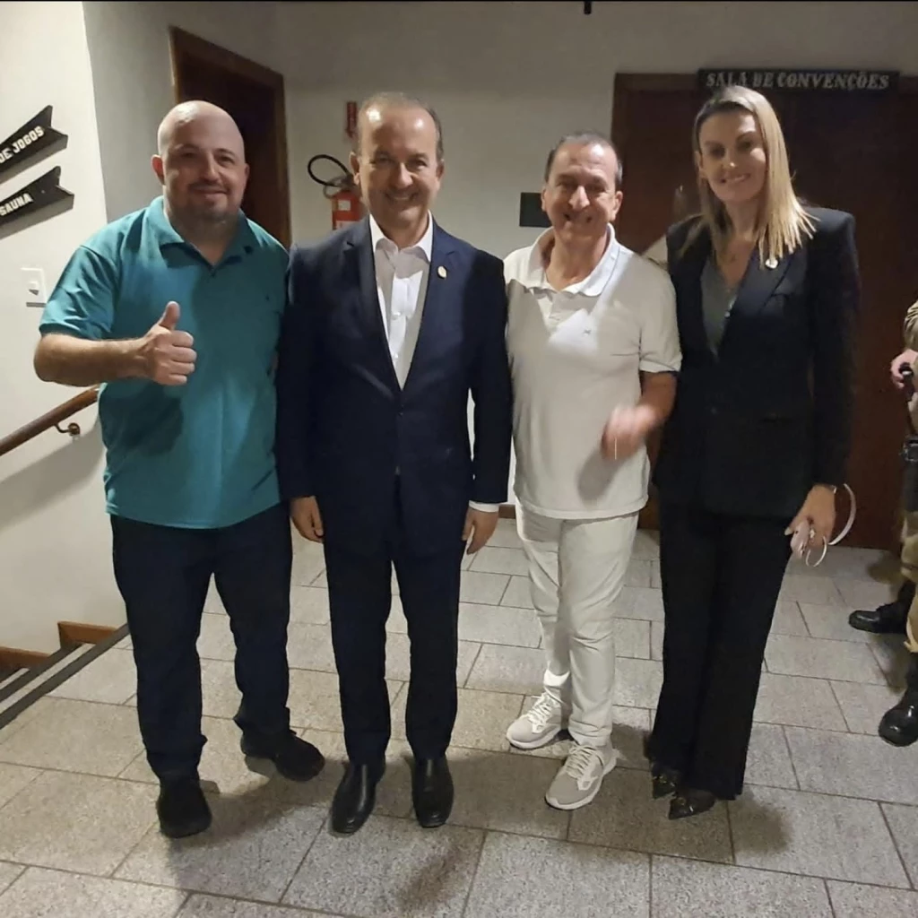 Foto 2 de 4