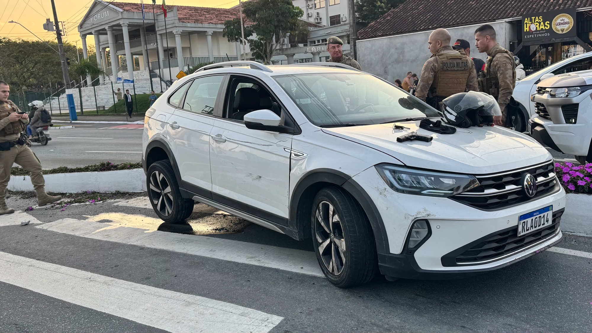 Foto 4 de 6