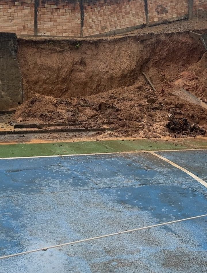 Danos causados pelo temporal em Gravatal