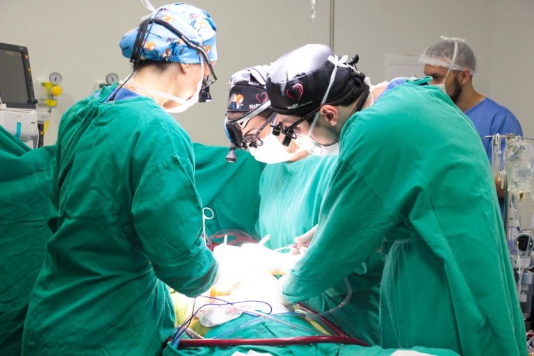 Cirurgia cardiaca no Hospital Azambuja, em Brusque