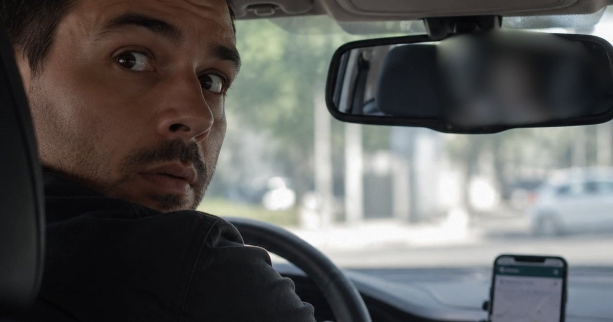 Bebê de 5 meses fica esquecido em Uber e motorista roda com a criança após não achar a casa dos pais em SC