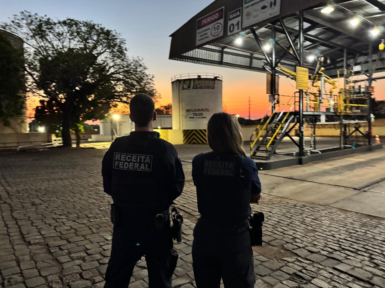 Operação contra esquema bilionário de lavagem chega a Itajaí e mira compra de gigante dos combustíveis