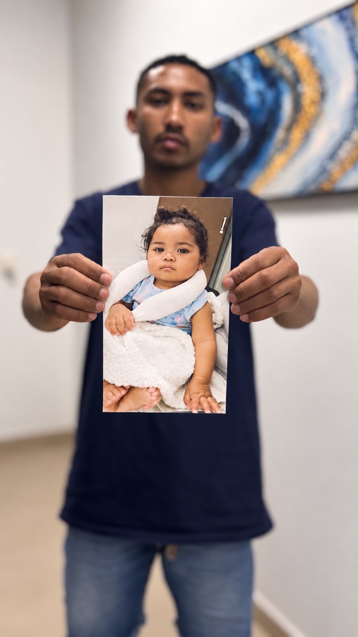 Padrasto pega 53 anos por matar enteada de 1 ano em SC; casal alegou que menina “engasgou com banana”