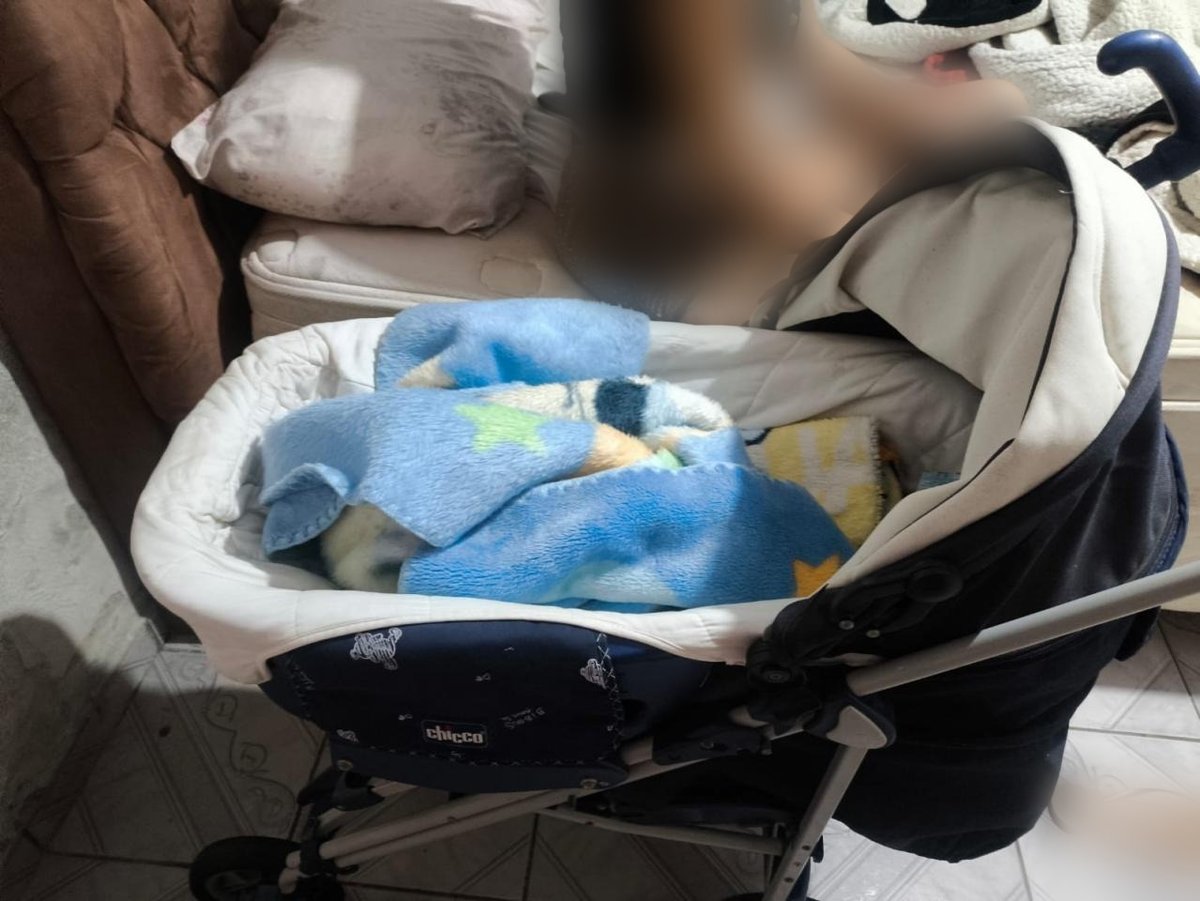 Samu encontra bebê de um mês morto havia seis horas dentro de casa em Joinville
