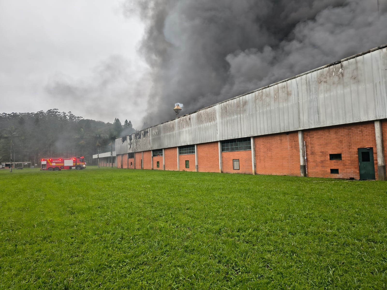 Foto 1 de 4