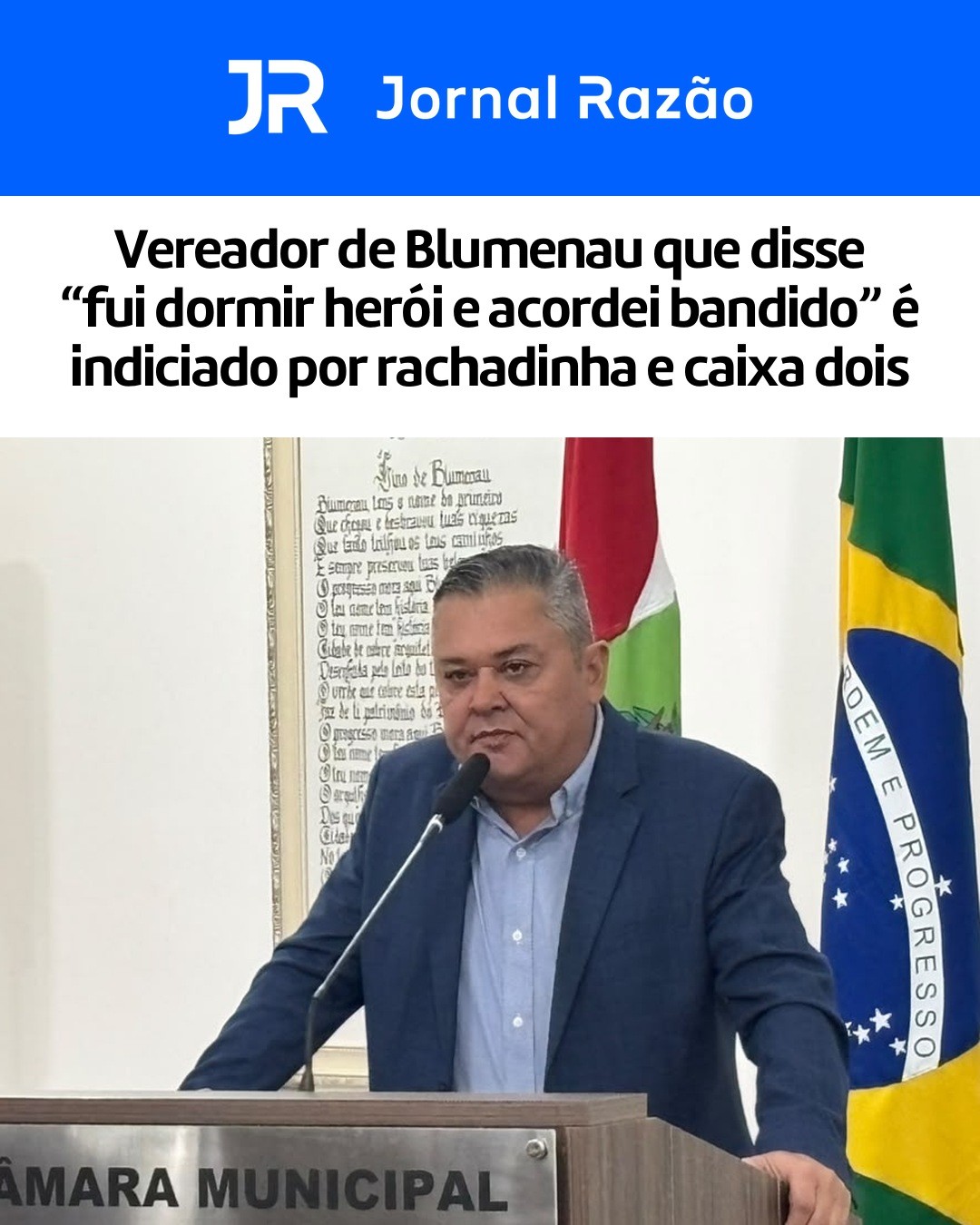 Almir Vieira na tribuna da Câmara de Blumenau