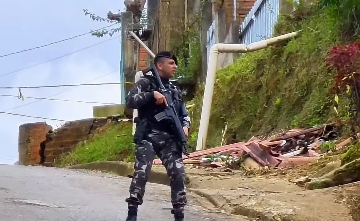Criminoso estupra criança na frente da mãe e é neutralizado pela PMPR após tentar confronto na Grande Curitiba
