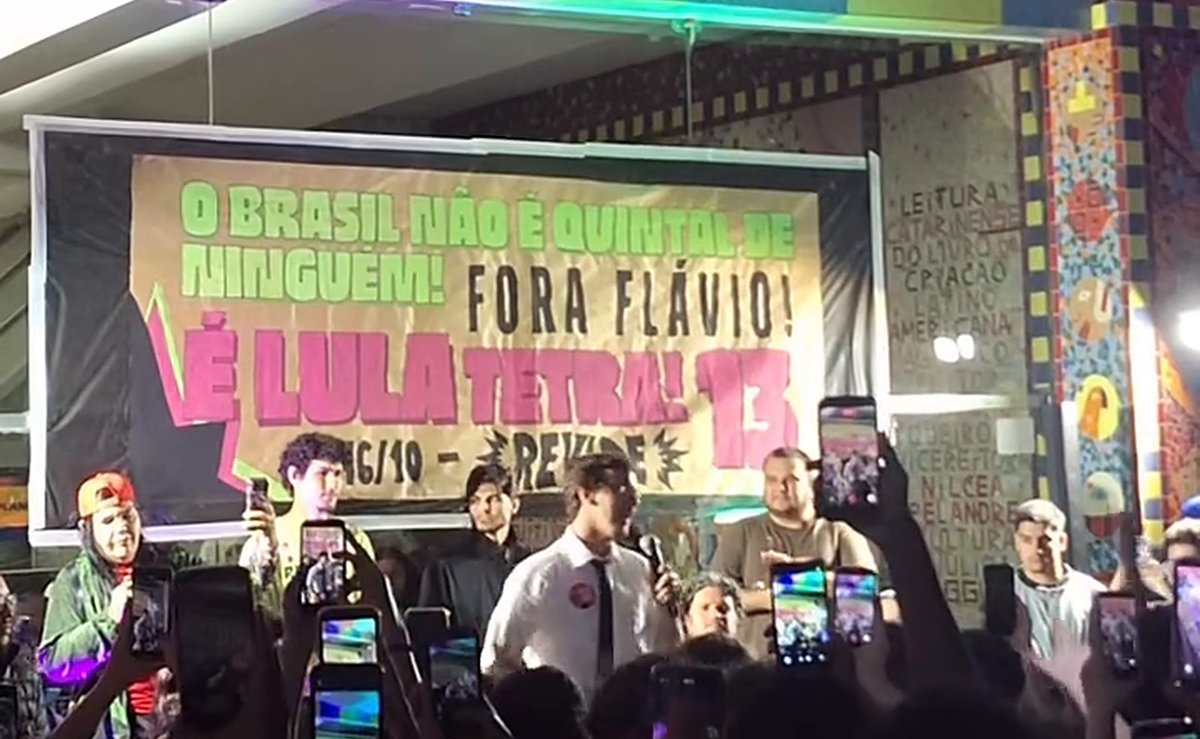 Deputado do PSOL de SP vai à UFSC, em Florianópolis, e diz que SC “não tem só fascista” e “esse estado vai ser nosso”