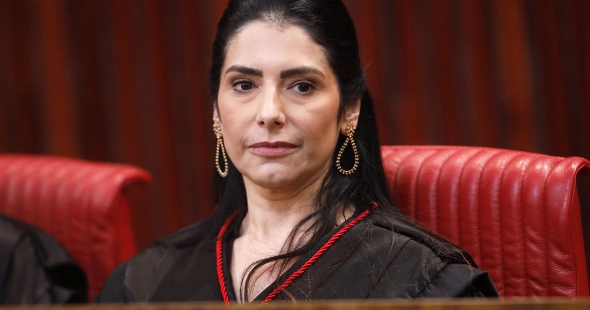 Dino sugere que críticas a Estela Aranha são por ela ser mulher e esconde o passado petista da ministra