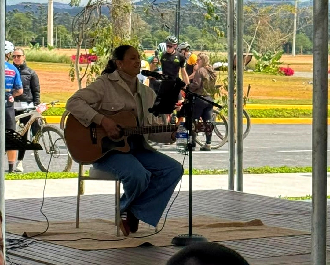 Música ao vivo no Parque das Flores