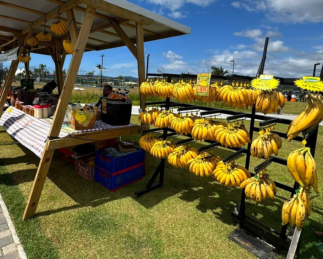 Banca de frutas no Parque das Flores