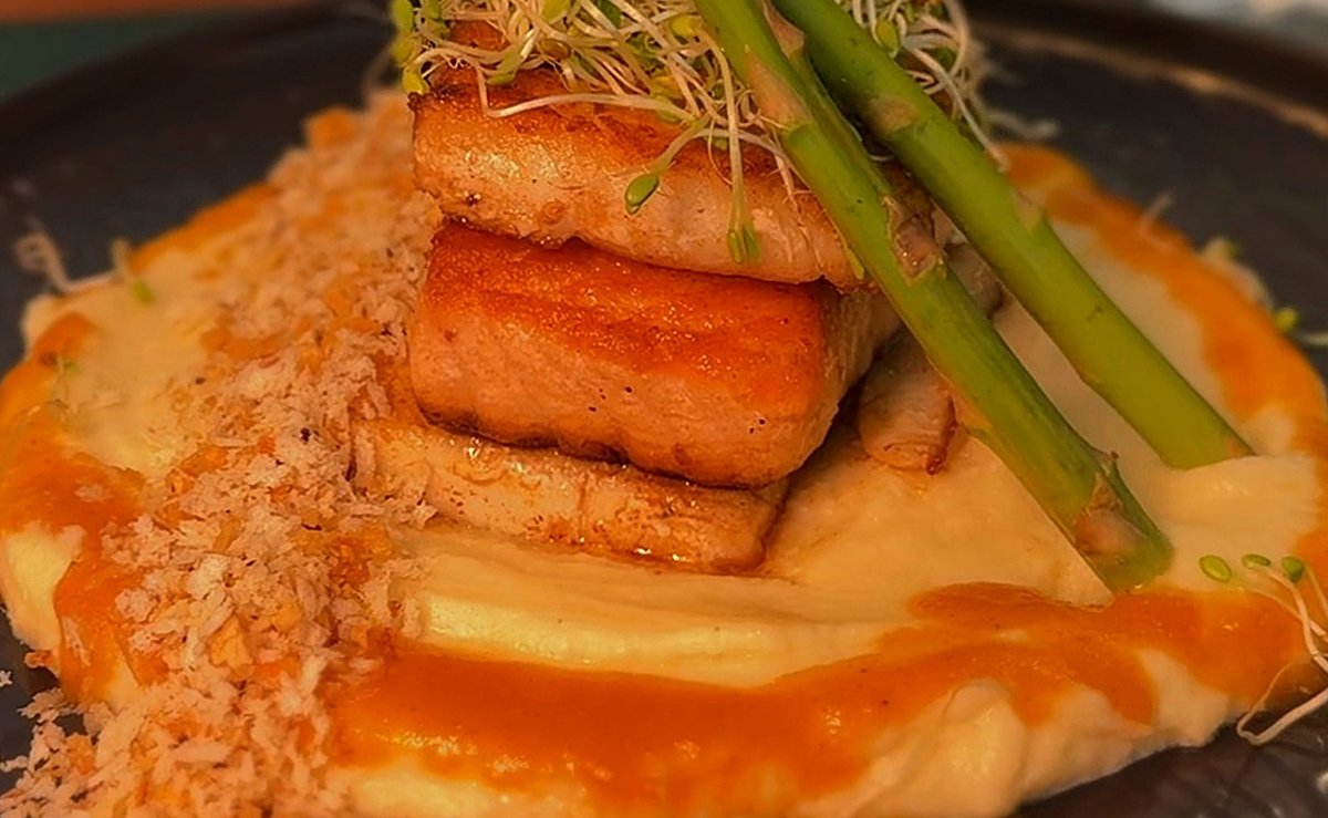 Torre de salmão por R$ 89: festival gastronômico de Governador Celso Ramos vai até 16 de novembro