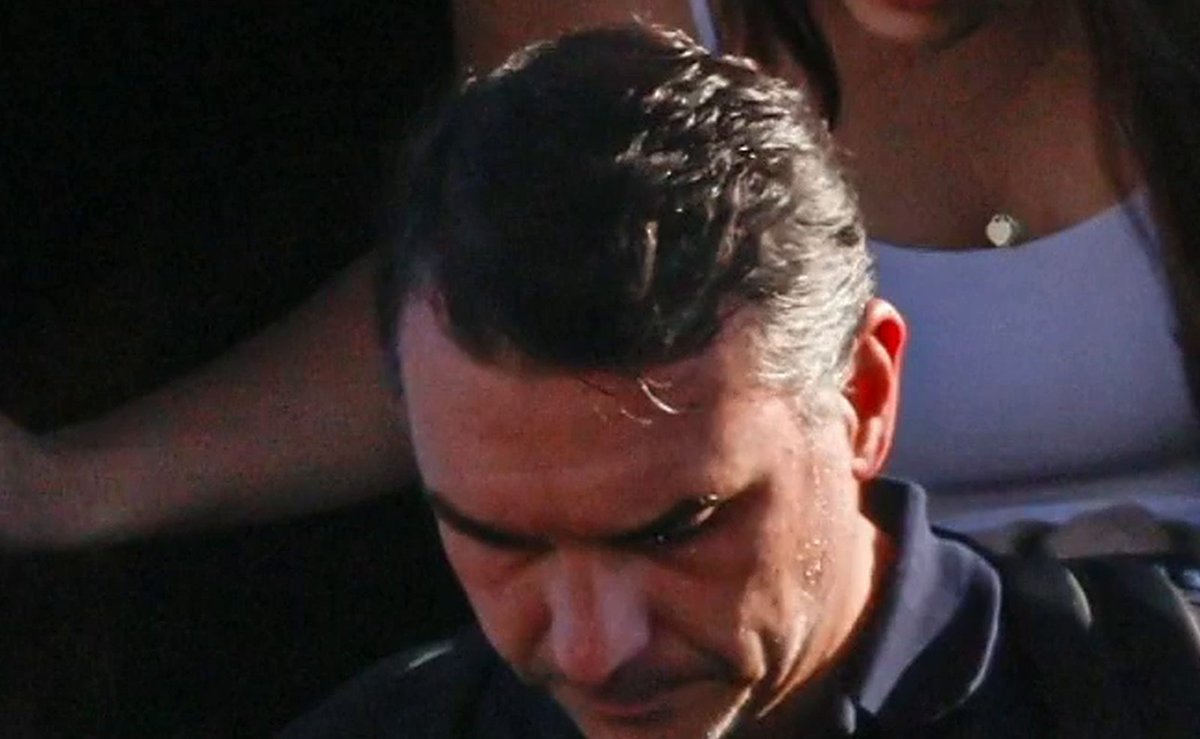 URGENTE: Forças americanas buscam família de Flávio Bolsonaro no aeroporto com mega operação
