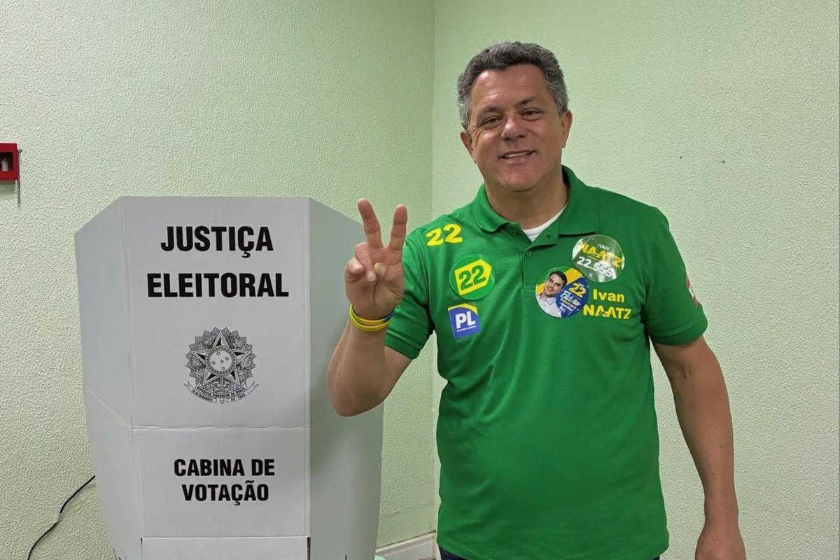 Ivan Naatz (PL) vota em Blumenau e tenta a reeleição como deputado estadual