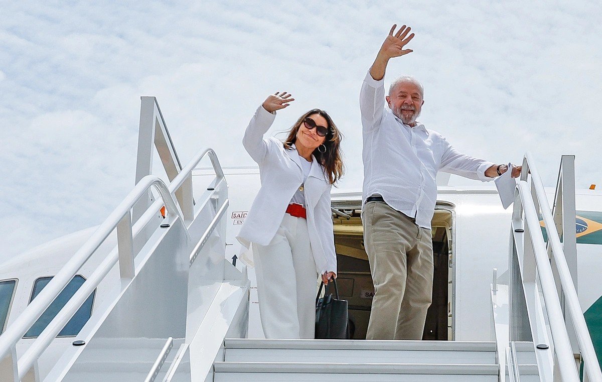 Lula ataca o “tesouraço” de Flávio, mas admite que o Brasil vai herdar uma conta bilionária que não fecha